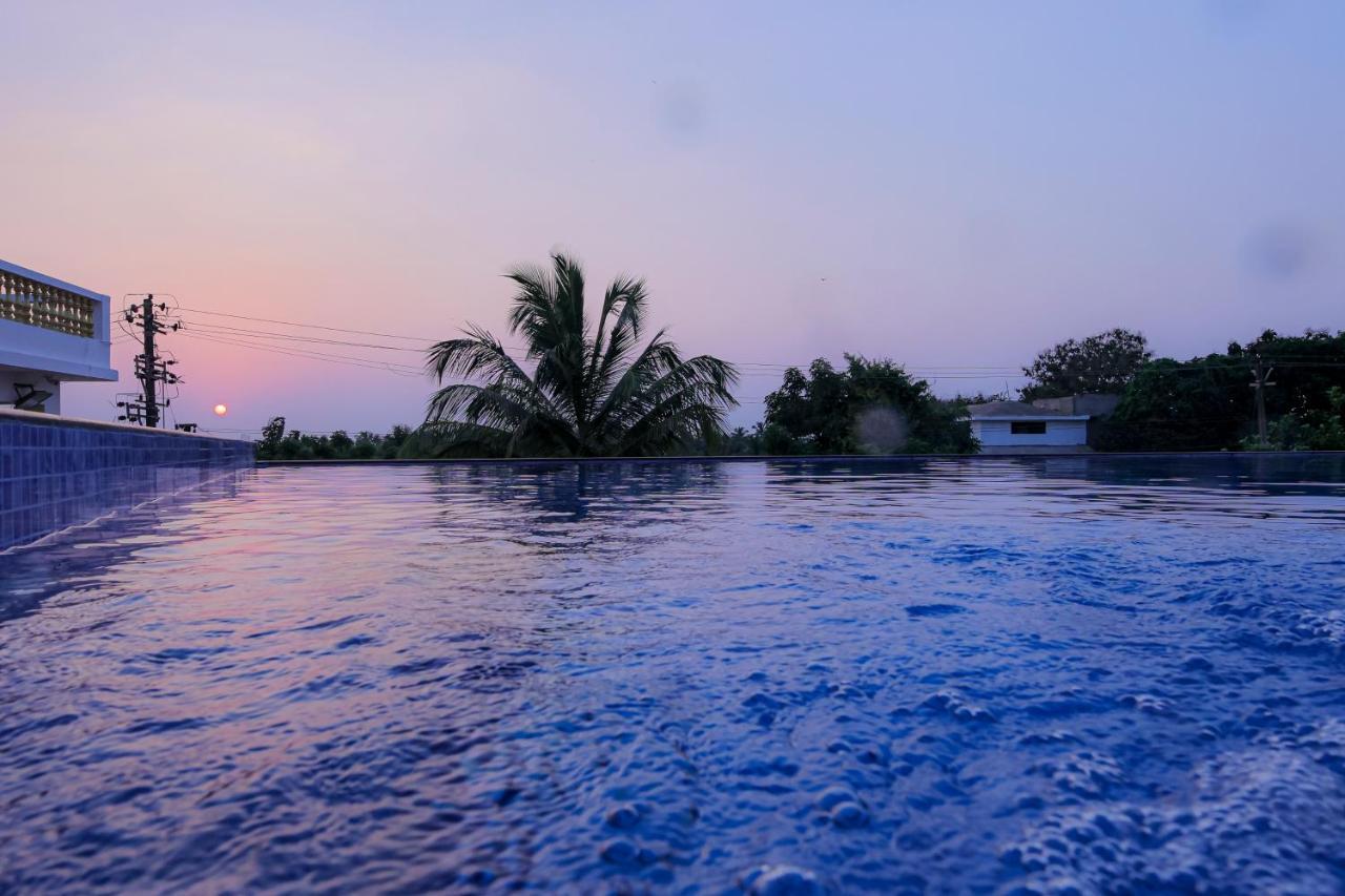 Sparv Aulakhs Resort Мандрем Екстериор снимка