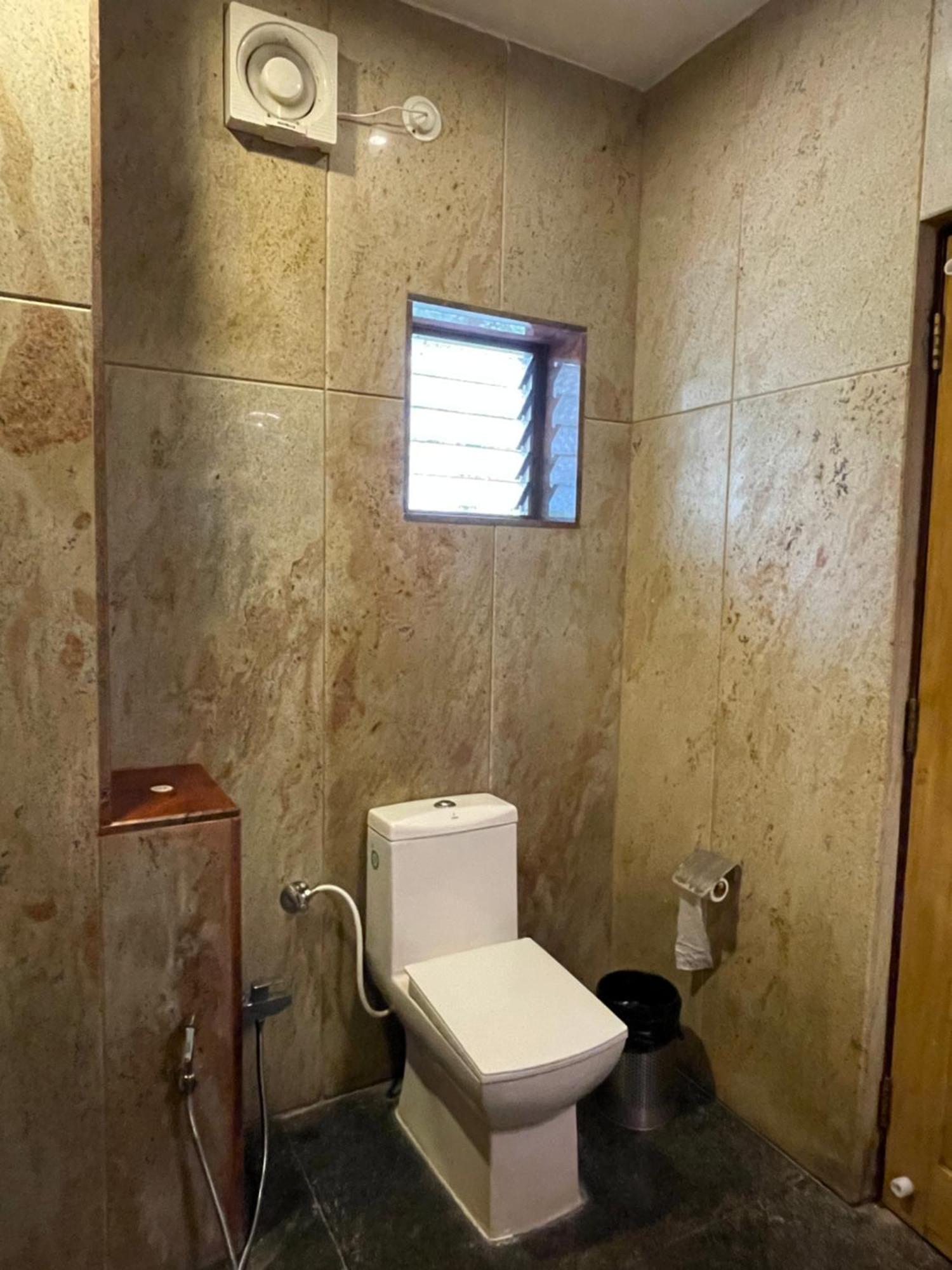 Sparv Aulakhs Resort Мандрем Екстериор снимка